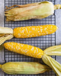 Five Efficient Techniques for Preparing Corn on the Cob