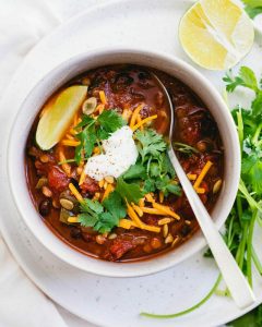 Highly Rated Vegetarian Chili Recipe for the Instant Pot