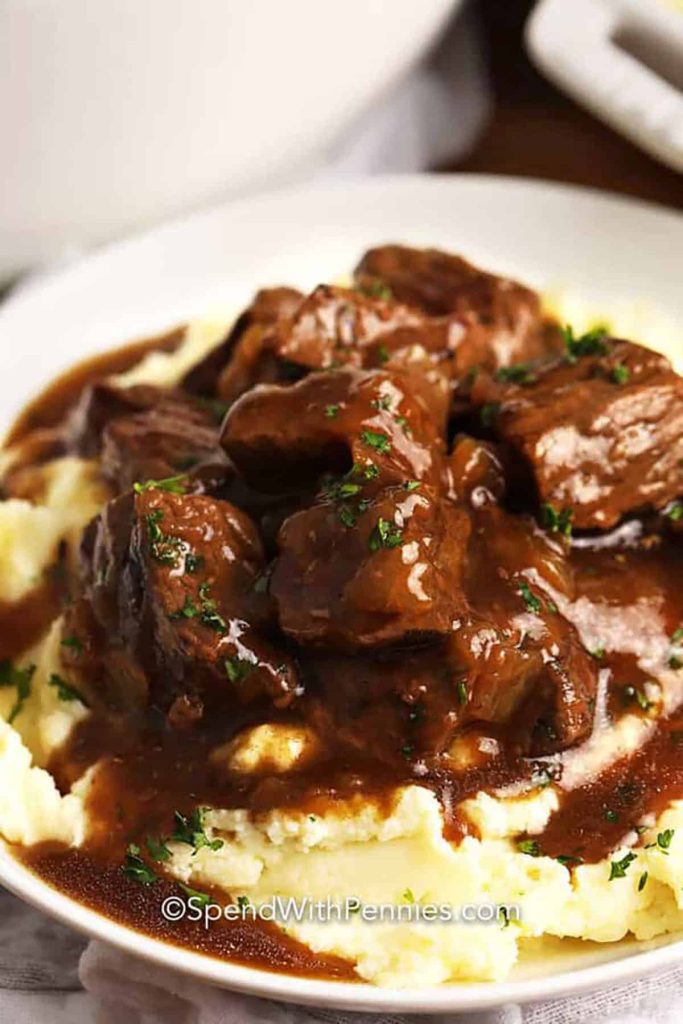 Well-Loved Beef and Gravy Meal That Promotes Additional Servings