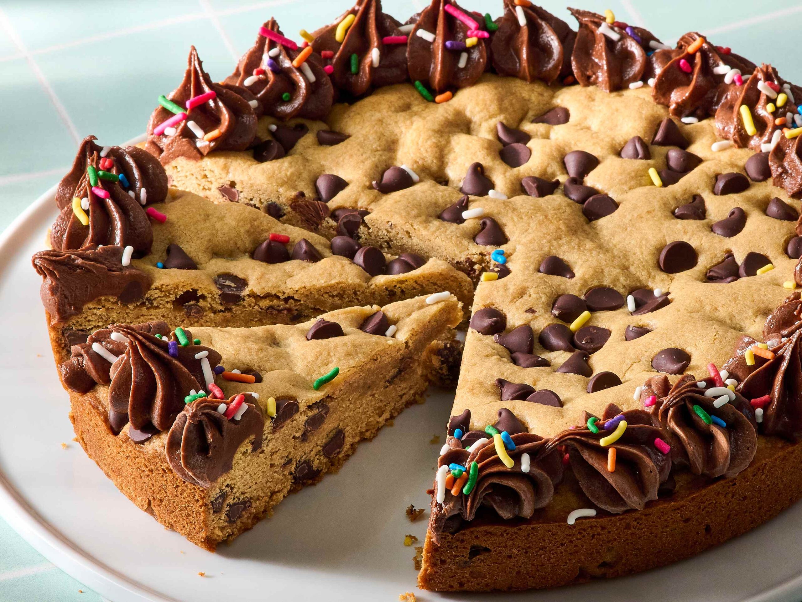 Chocolate Chip Cookie Cake