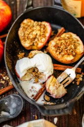 Easy Baked Apples: Straightforward Apple Crisp Taste Without the Fuss