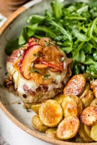 I Made These Turkey Burgers for Fall, and Theyâre Even Better Without the Bun