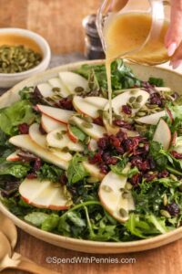 The Fresh Salad Your Thanksgiving Dinner Needs